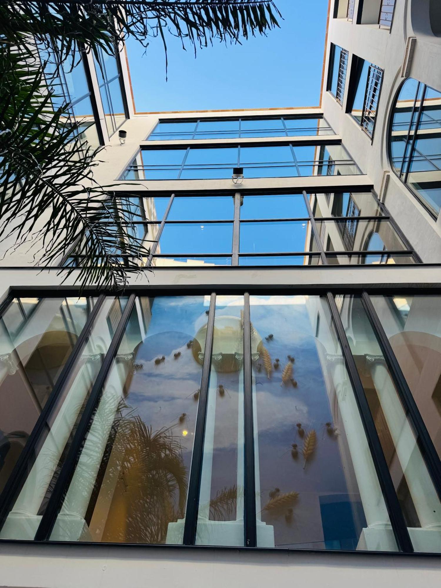 Hotel Divino & Apartments Figueres  Exteriér fotografie